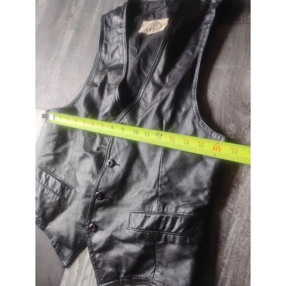 Leather Attic, Canada, Men's Size 38 Black Leather Vest - Vintage - Picture 3 of 5